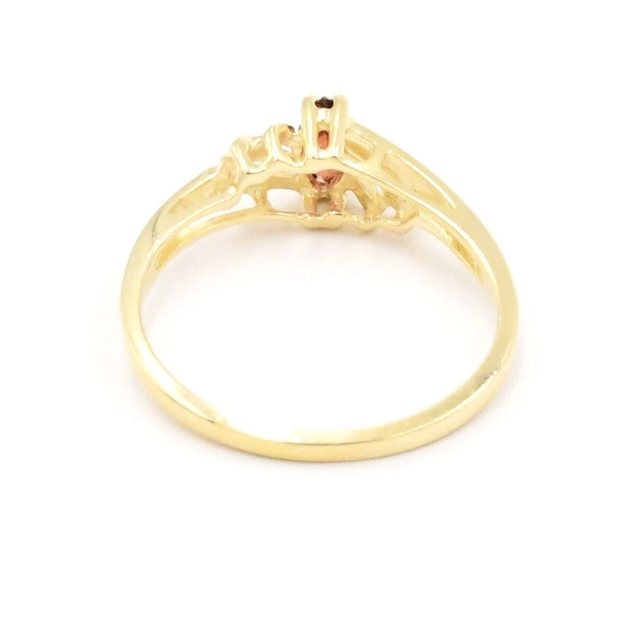 Kent Island Jewelry Estate 10k YG Garnet Shimmer Open Work Ring with delicate prong mount, ready for your gem.