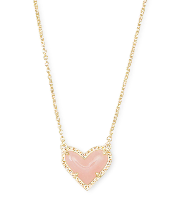 Kendra Scott ARI Heart Short Pendant Necklace: gold-framed rose quartz heart on a delicate chain.