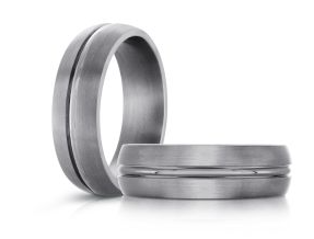 Silver colored tantalum ring with a brushed finish.