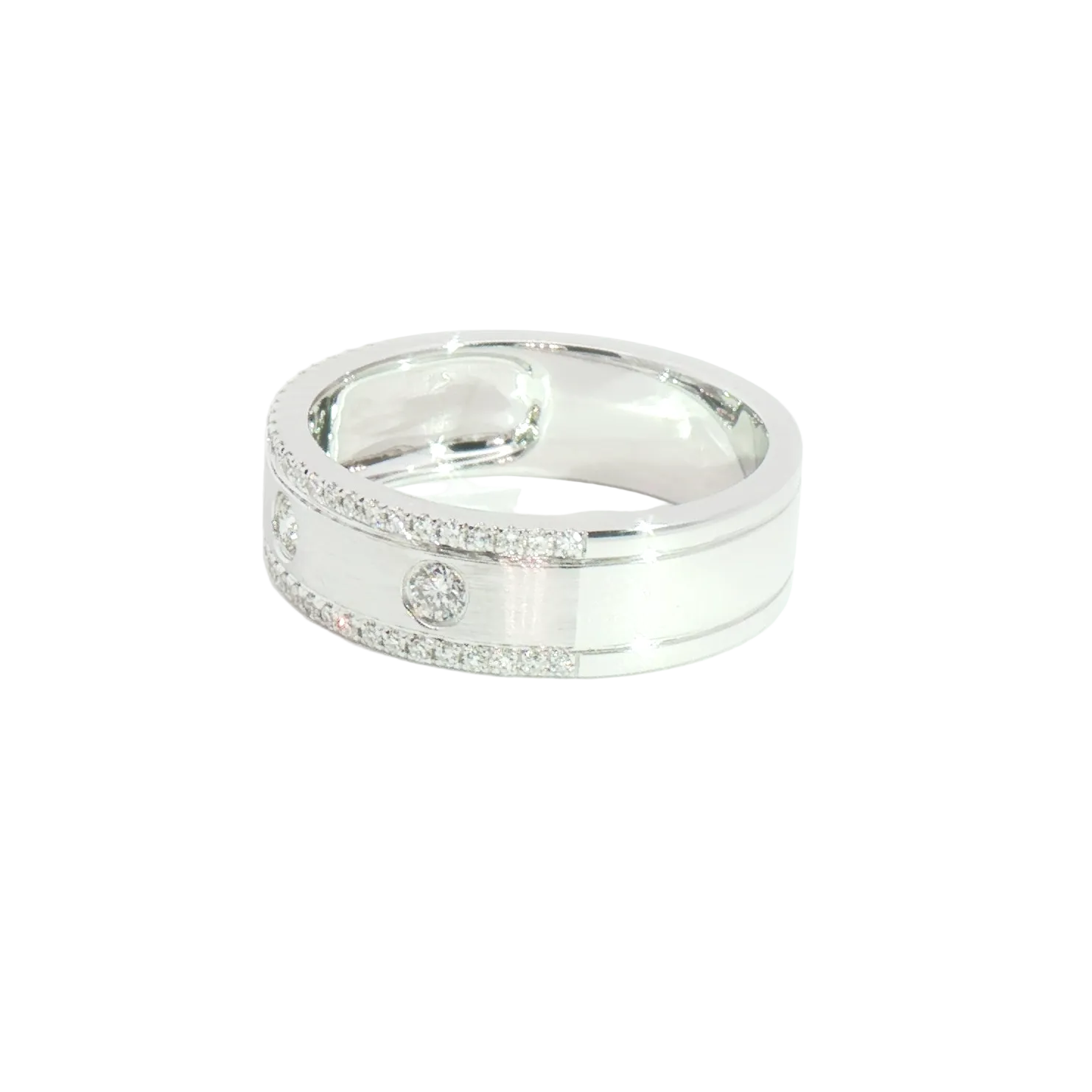 Roman & Jules 14K White Gold Diamond Band Ring with two rows and bezel-set center diamonds.