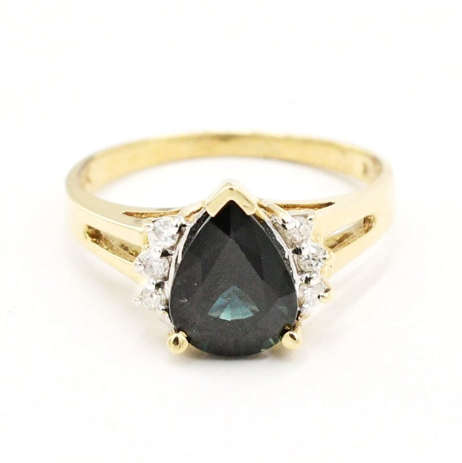 Kent Island Jewelry Estate 14k yellow gold ring with sapphire & .06 tcw diamonds.