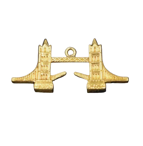 Kent Island Jewelry's Estate 14K gold Tower Bridge charm pendant—perfect London keepsake or collectible charm.