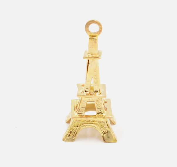 Kent Island Jewelry Estate 18K Yellow Gold Eiffel Tower Charm Pendant, Paris landmark charm, on white background.