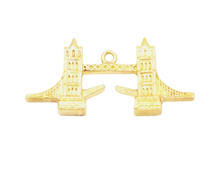 Kent Island Jewelry's Estate 14K gold Tower Bridge charm pendant is a perfect London collectible or travel charm.