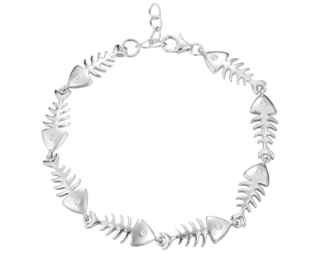 Alamea SS Fish Bone Bracelet features a repeating fish skeleton design with alternating heads and bones.