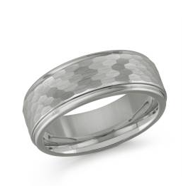 8MM TUNGSTEN Men's Band by Malo features a wide hammered finish with polished edges.