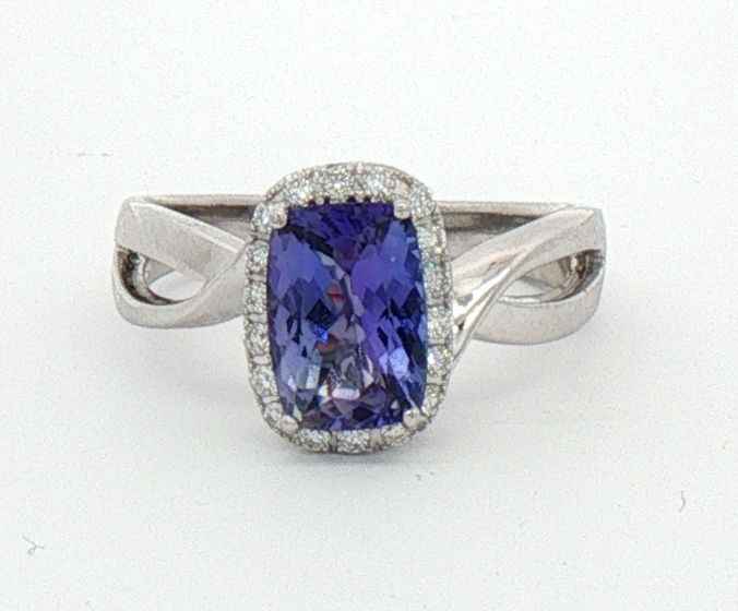 White Gold Tanzanite and Diamond Ring.