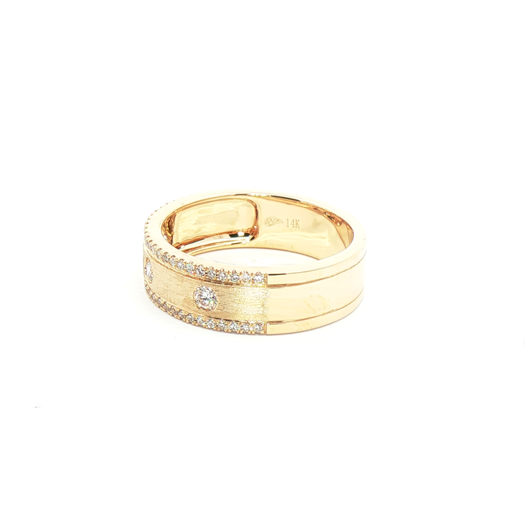 Roman & Jules 14K Round Brilliant Sandblast Band (0.28CTW) in yellow gold features three round diamonds and accent stones.