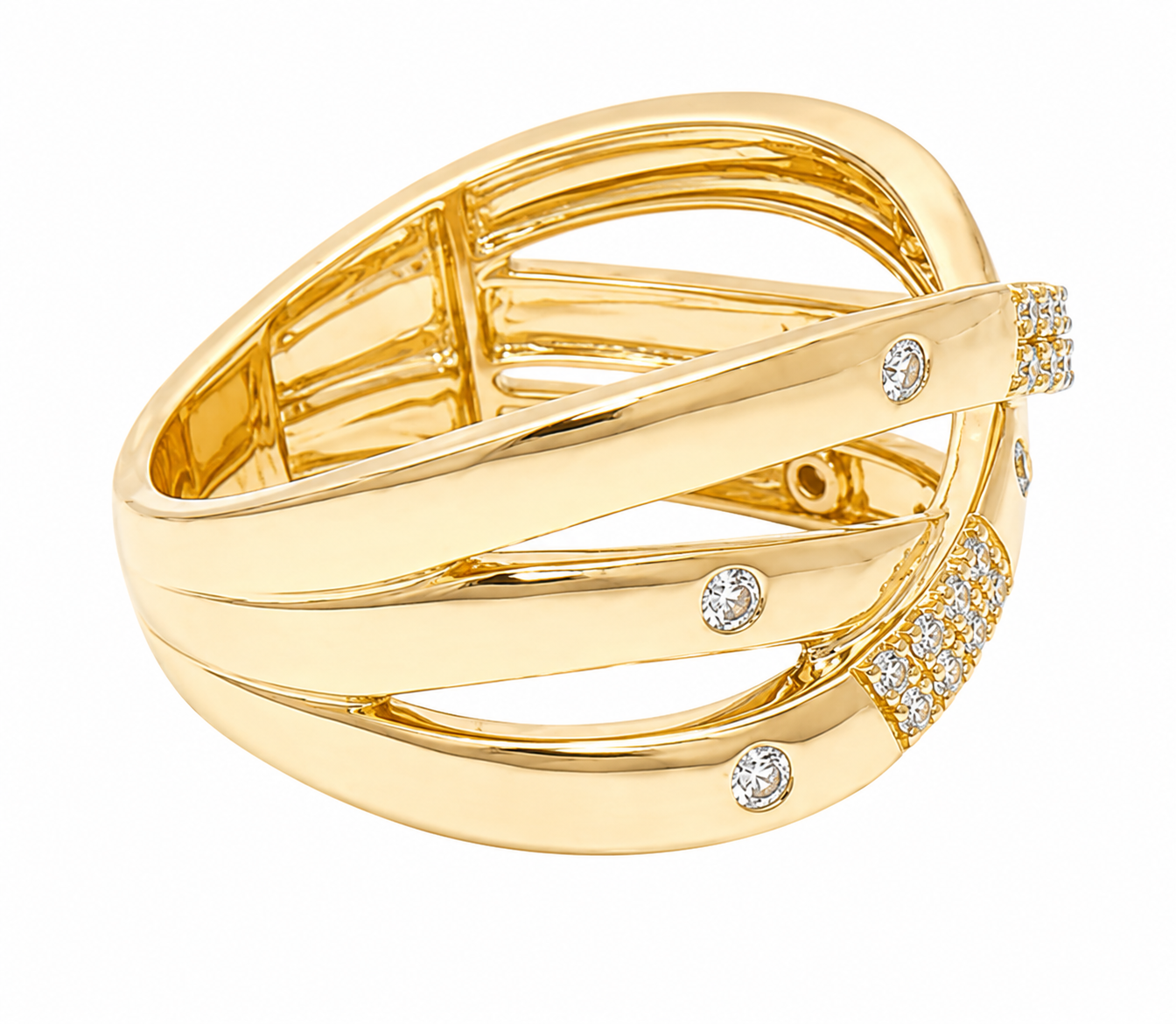 Roman & Jules 14K YG 36RDB .25ctw diamond ring with overlapping bands and clustered accent detail.
