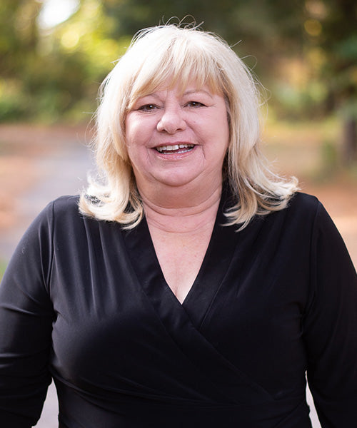 Portrait of Patty Knell
